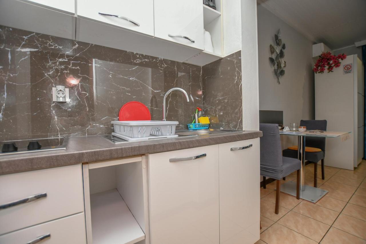 Camelia Apartment Porec