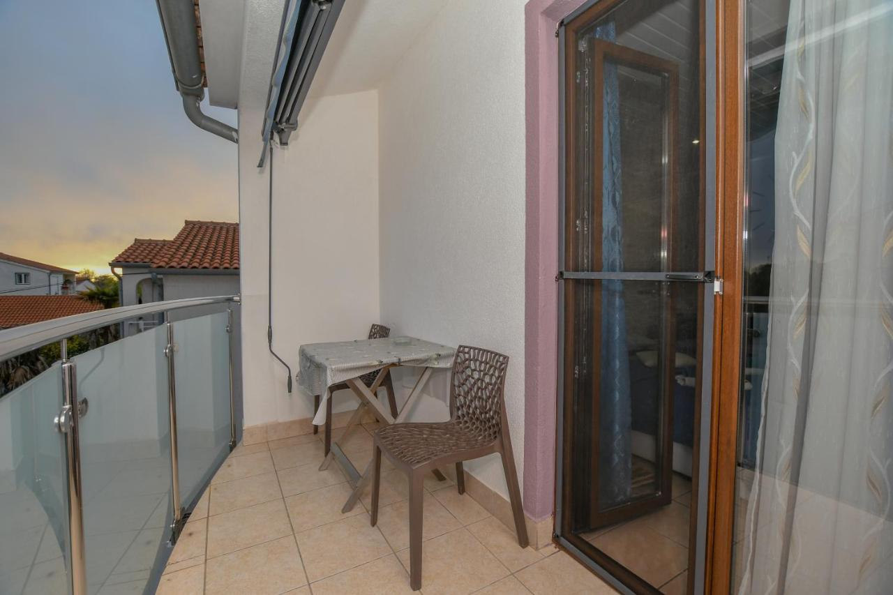 Apartment Camelia *